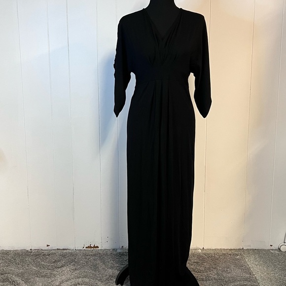 Short Sleeve Black Maternity Dress with slits on arm sleeves. Ingrid and Isabel - Picture 2 of 4